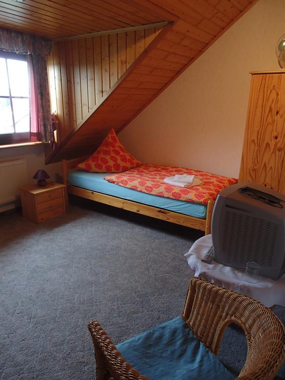 קלברג Ferienwohnung Meisenthal Naehe Nuerburgring חדר תמונה