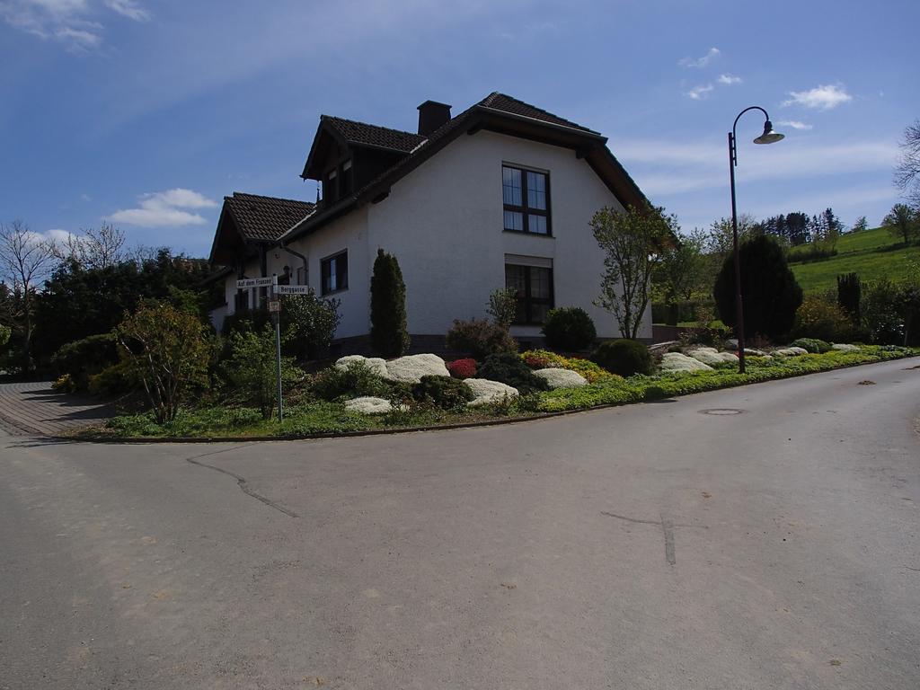 קלברג Ferienwohnung Meisenthal Naehe Nuerburgring חדר תמונה